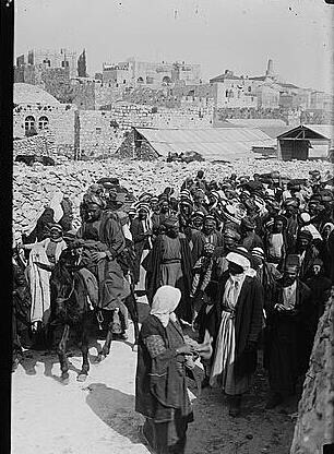 صور من التراث اليومي الفلسطيني Img_6813