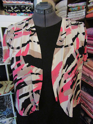 Pink Black Retro Abstract Print ITY Knit Cardigan www.sewplus.blogspot.com