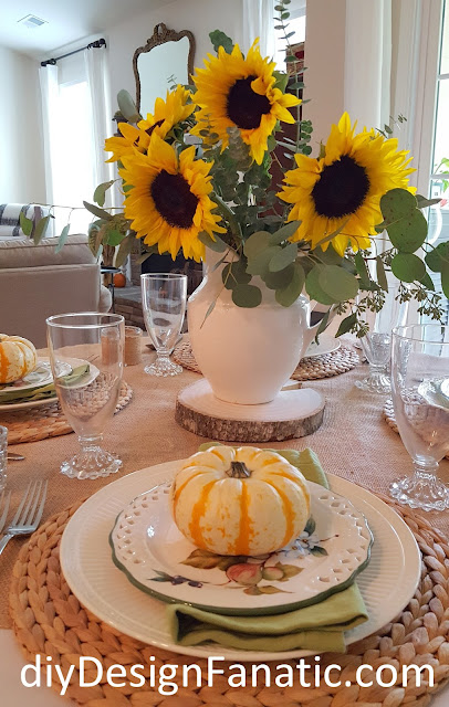 Fall, tablescape , sunflowers, pumpkins, cottage, cottage style, farmhouse, farmhouse style