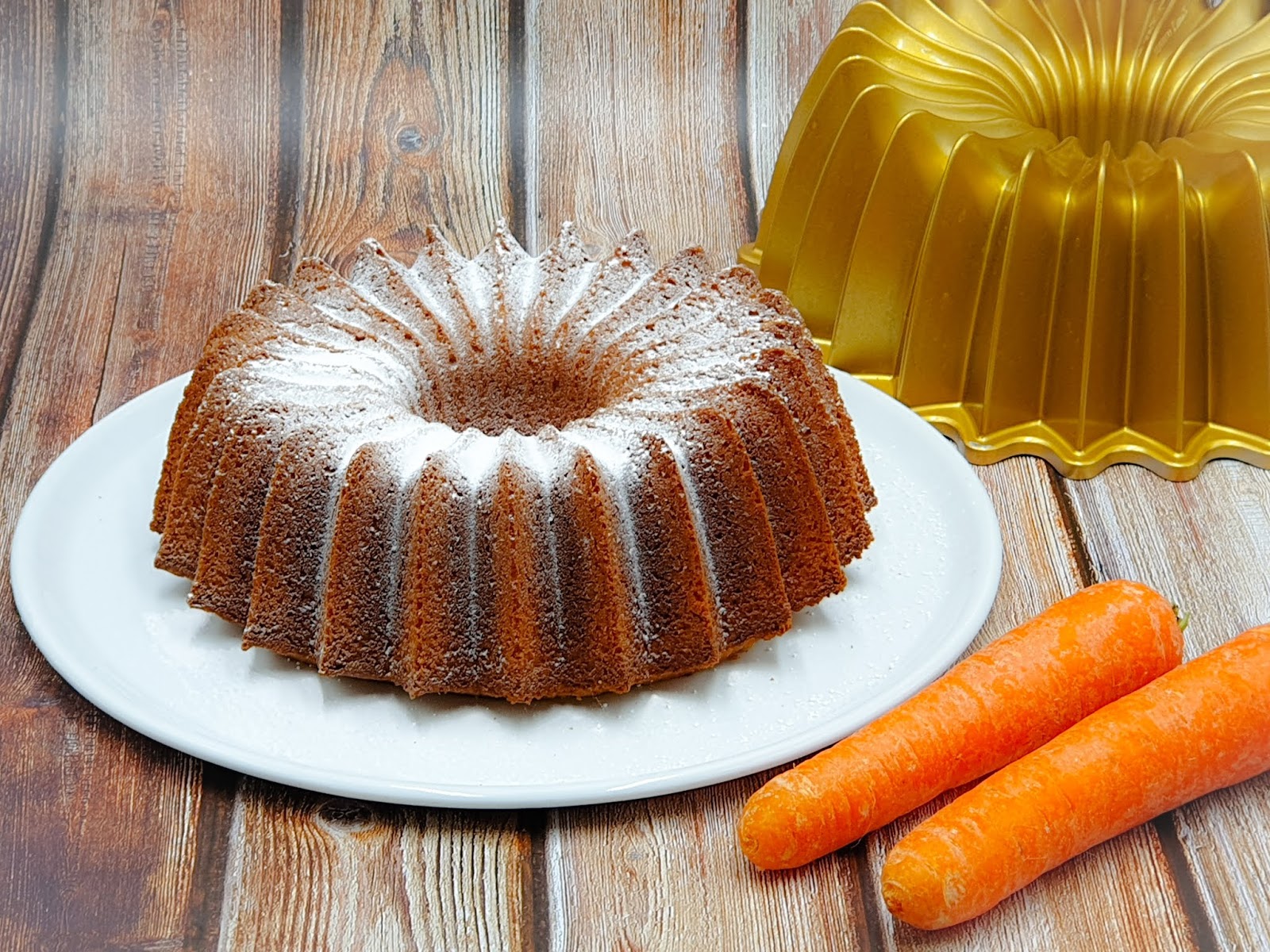 Bolo de aniversário simples – Uma receita vou contar…