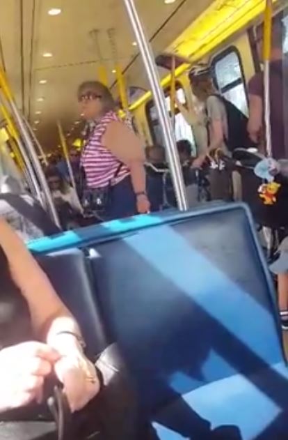 RACIST RANT! Magasawang Matanda Minura ng Isang Canadian Dahil Sa Paguusap ng Tagalog Sa Skytrain sa Canada RACIST RANT! Magasawang Matanda Minura ng Isang Canadian Dahil Sa Paguusap ng Tagalog Sa Skytrain sa Canada