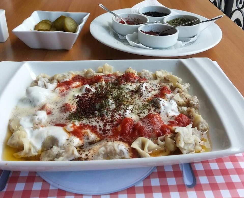 KONAKBAY ÇİBÖREK MANTI BALGAT MENÜ FİYAT LİSTESİ Ne Kadara Yenir?