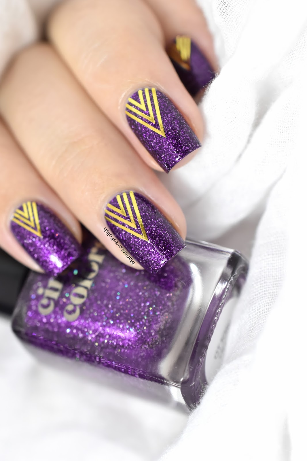 Easy Graphic Nail Art [VIDEO TUTORIAL] Marine Loves Polish and More