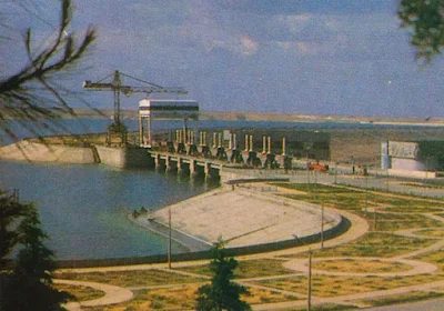 Foto Bendungan Al-Thawra di Sungai Eufrat