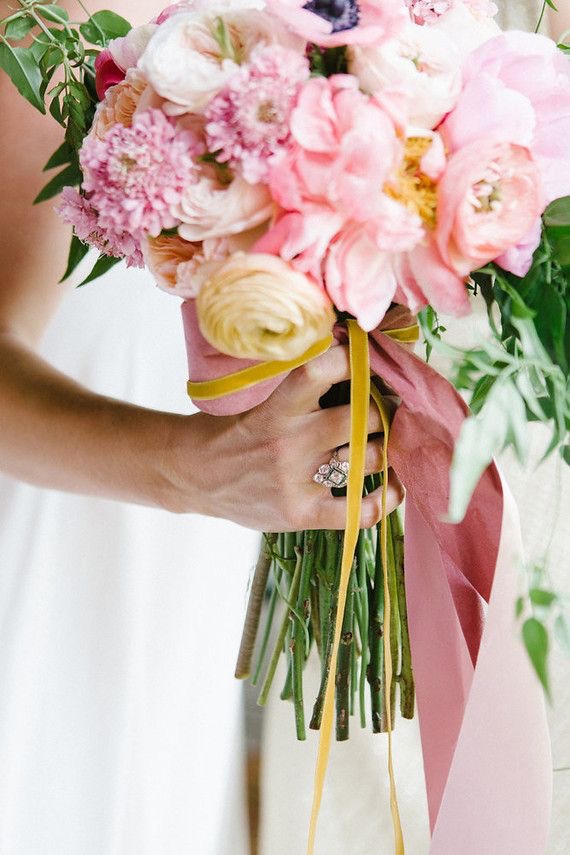 pink wedding bouquet 