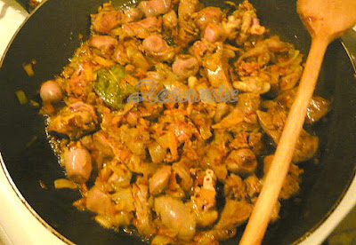 Chicken liver with vegetables - preparation