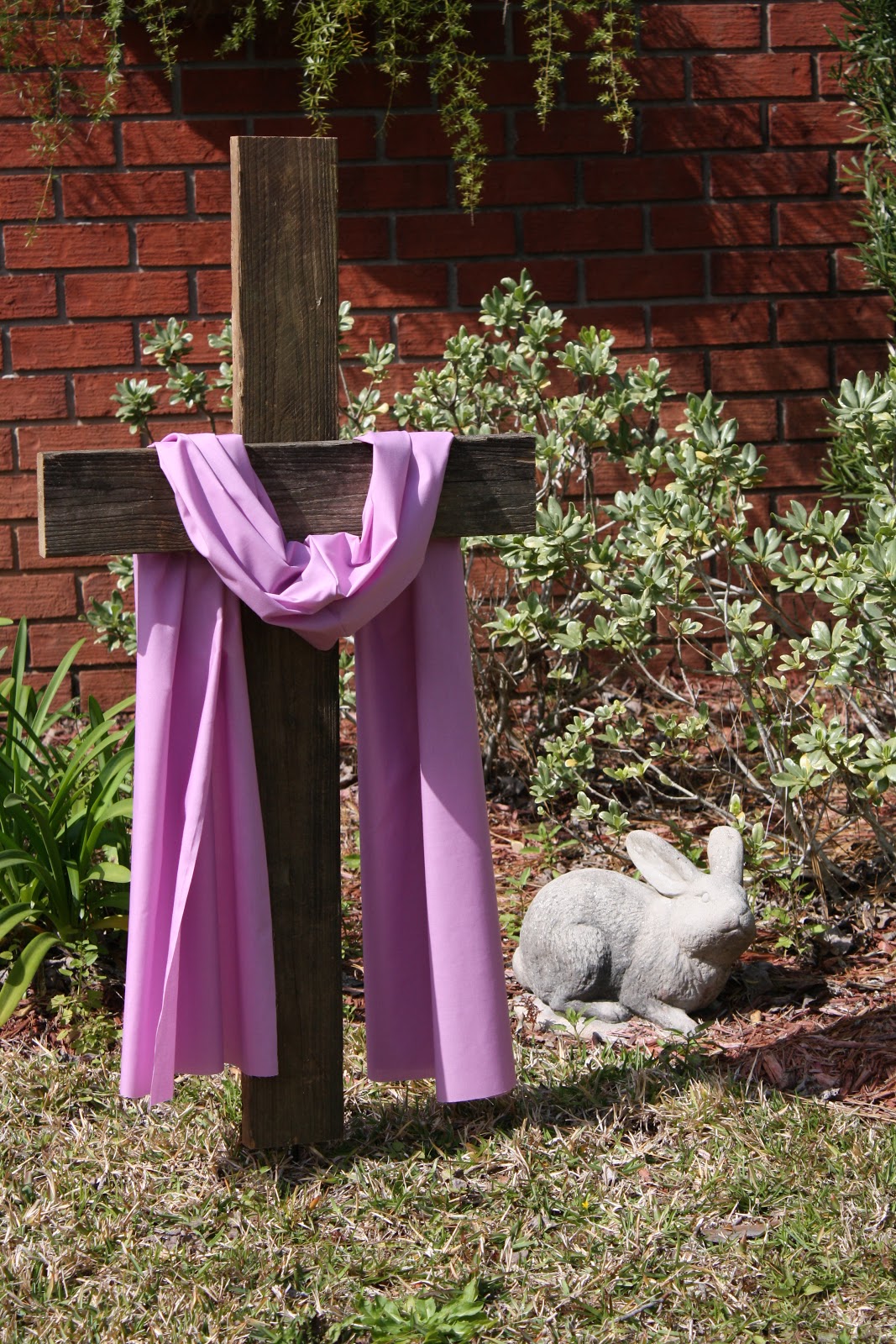 Coastal Charm DIY Easter Cross