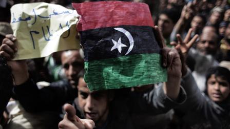 مجلس الأمن يصدر قرار بمنع دخول الأسلحة الى ليبيا مجلس الأمن يصدر قرار بمنع دخول الأسلحة الى ليبيا
