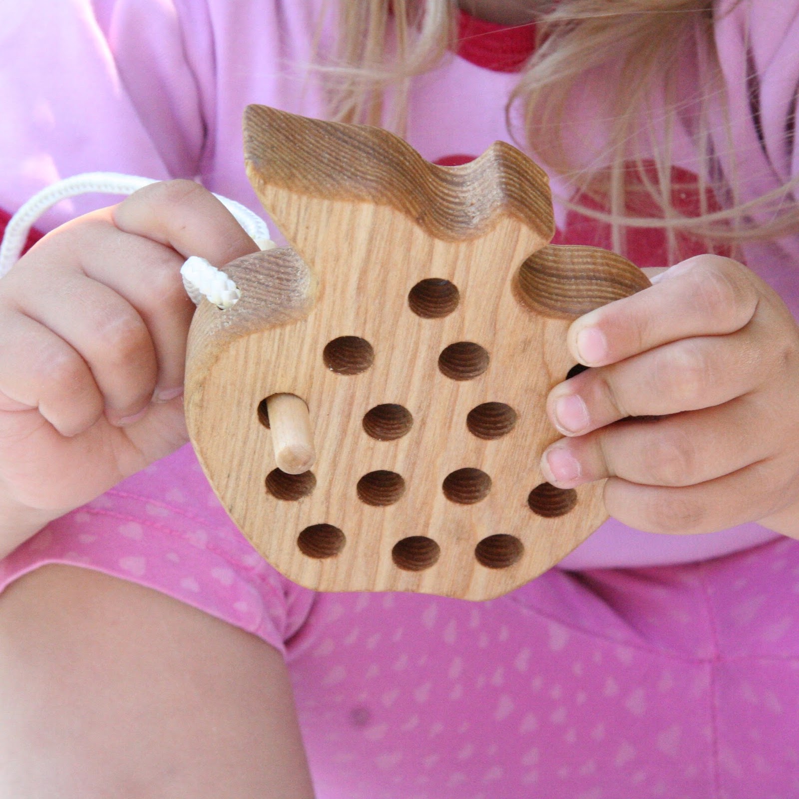 Lotes Wooden Toys Threading Toys