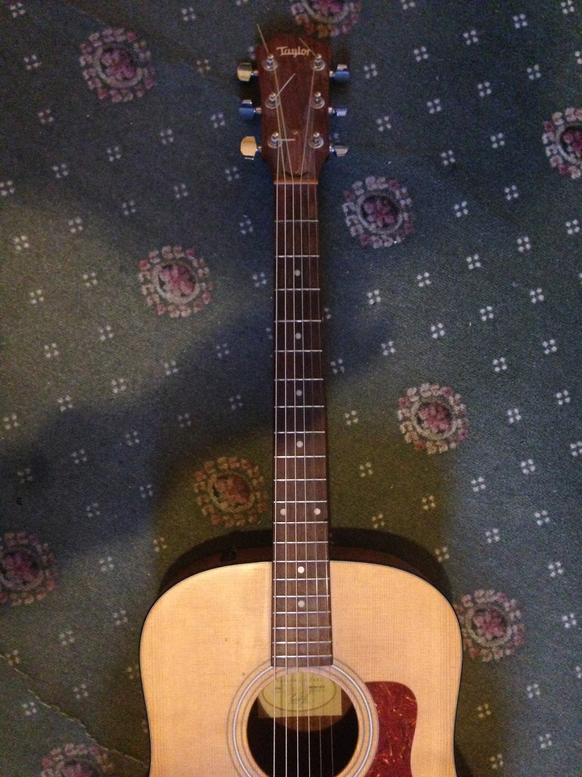 Opencv tutorial, Combine two overlapping videos frames into one