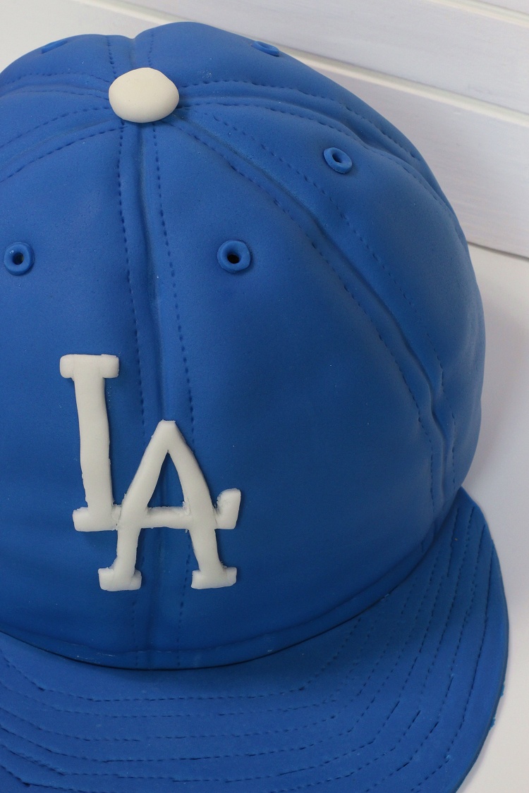 Baseball Cap Cake - Baseballkappen-Motivtorte - Kappen-Torte 3