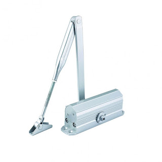 Tay co khuỷu cửa gỗ của Đức