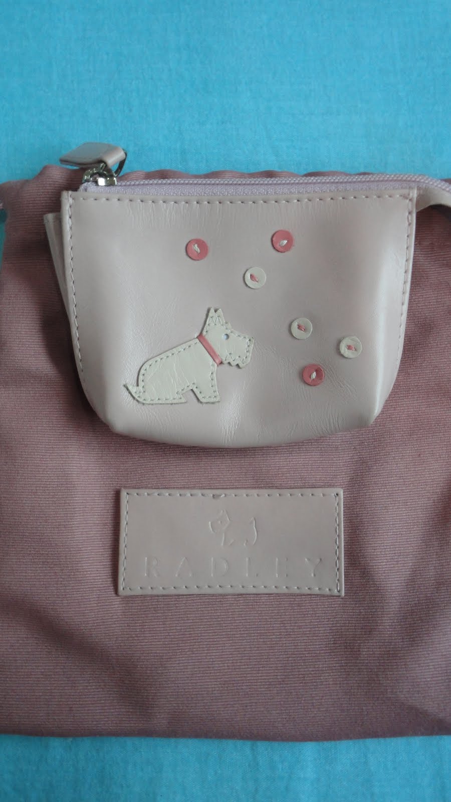 RADLEY Pink Leather Dog Designed PursePreowned Everyone can afford authentic designer brands!