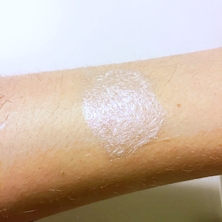 wet n wild megalast Liquid Catsuit Lip Topper Flames of Glory swatch wet n wild megalast Liquid Catsuit Lip Topper Flames of Glory swatch