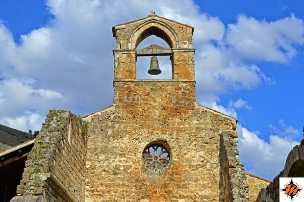 Bussi sul Tirino, chiesa di Santa Maria di Cartignano Bussi sul Tirino, chiesa di Santa Maria di Cartignano