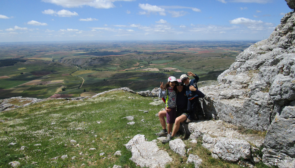 MONTAÑAS... A ESGALLA!!! 14 JUNIO 2016... Peña Amaya (Amaya, Burgos)...