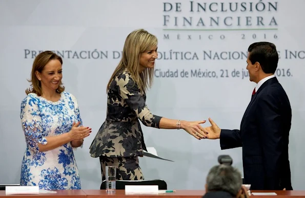 Queen Maxima attended the conference at National Palace in Mexico City. President Enrique Pena Nieto. Wore Natan Dress