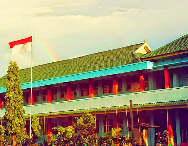 Sejarah Singkat SMA Negeri 1 Pinrang Sejarah Singkat SMA Negeri 1 Pinrang