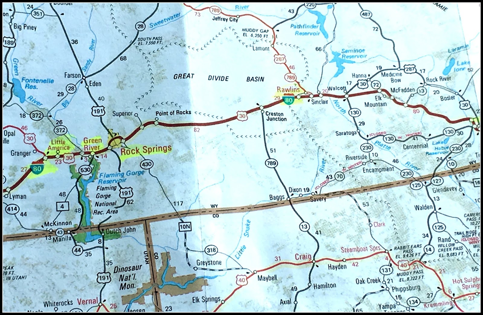 i 80 extends for 402 8 miles through the state of wyoming and reaches its maximum elevation of 8 640 feet above sea level at sherman summit near buford i 80 extends for 402 8 miles through the state of wyoming and reaches its maximum elevation of 8 640 feet above sea level at sherman summit near buford
