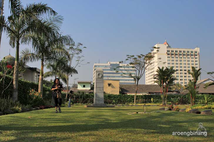 makam perang jakarta menteng pulo