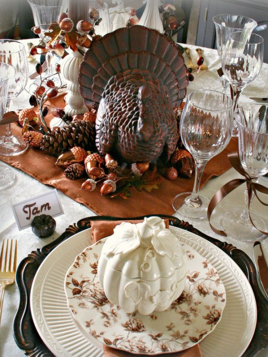 26 Thanksgiving Table Decorations