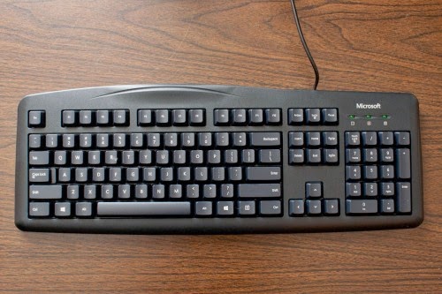 Pintar un teclado de ordenador en Recicla Inventa