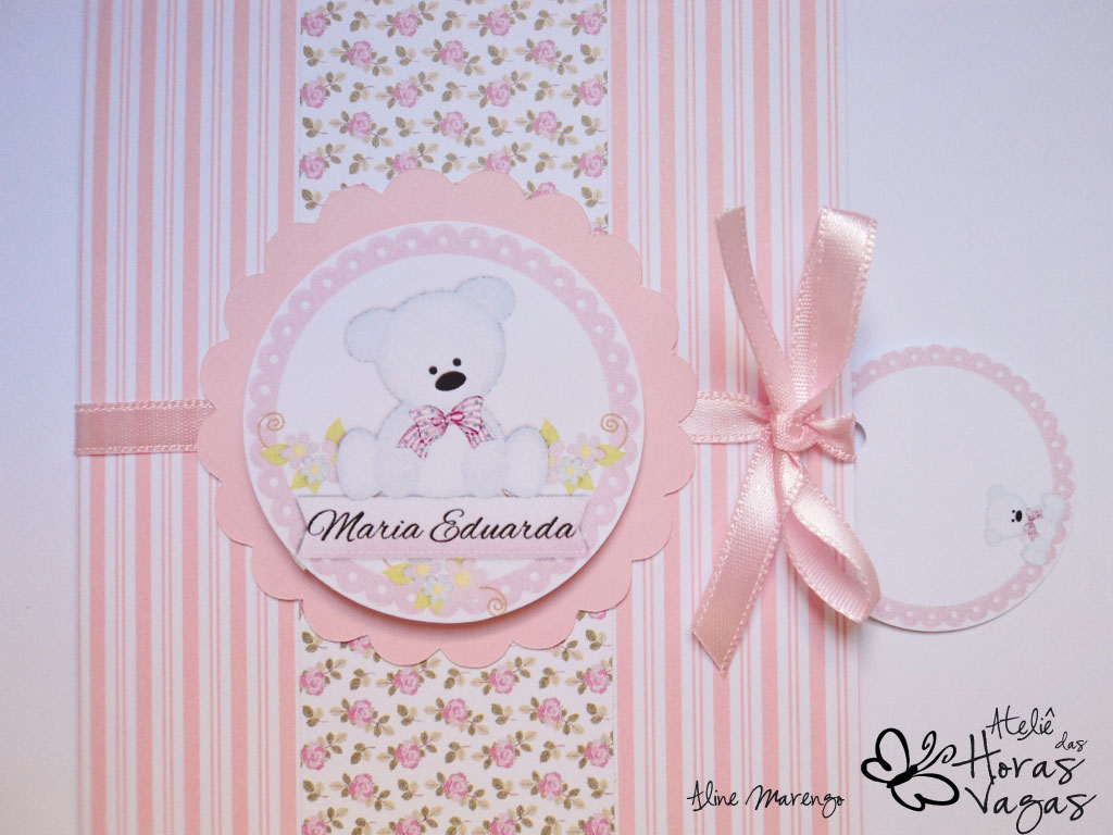 convite artesanal aniversário infantil ursinho branco urso floral rosa menina bebê