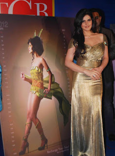 Bollytter: Zarine Khan new Latest Hot Photos and gallery 2012