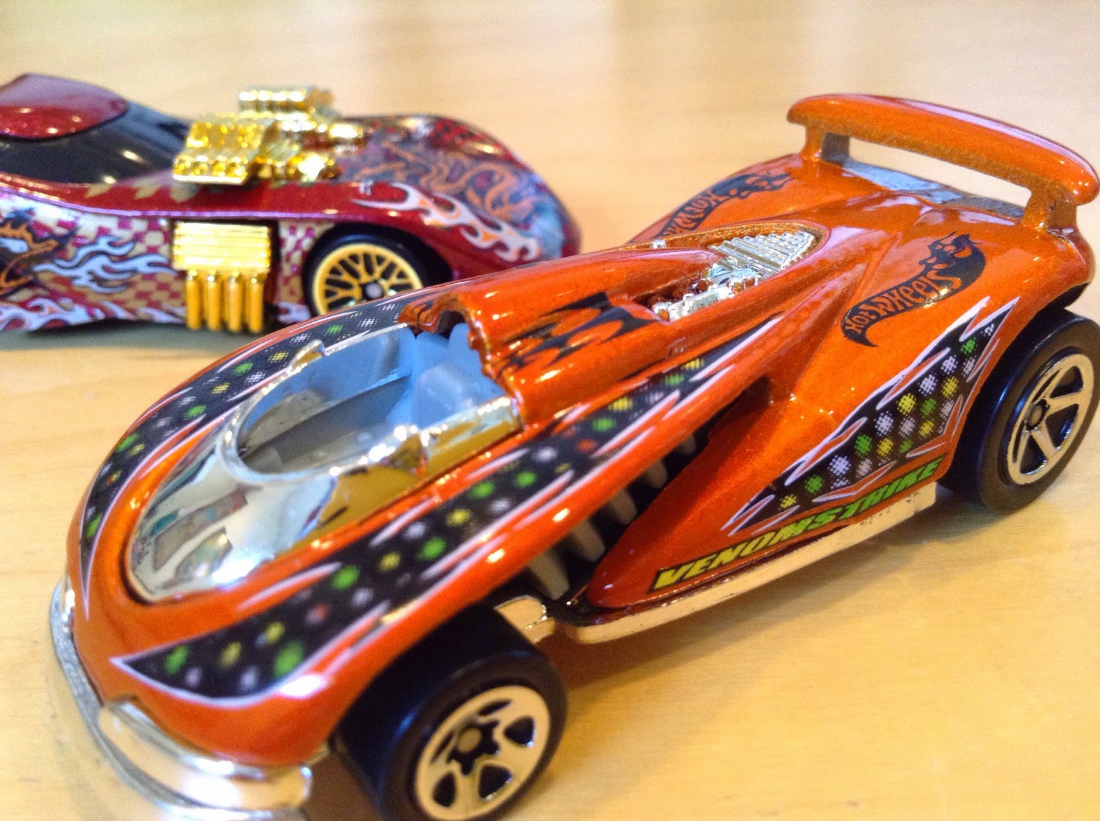 JULIAN'S HOT WHEELS BLOG: Twin Mill II & Speed Shark