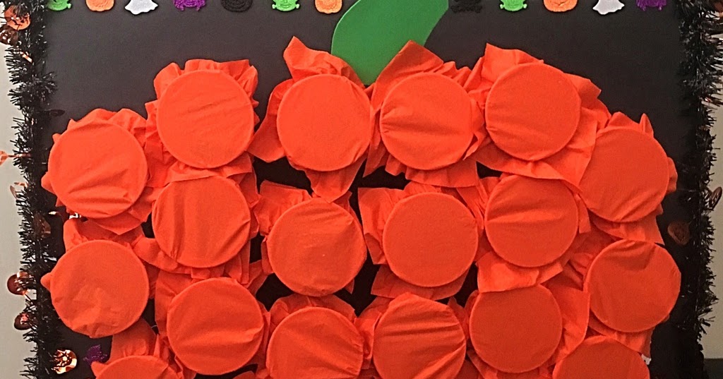 2 Pugs and a Little Lady "Punch the Pumpkin" Halloween Game