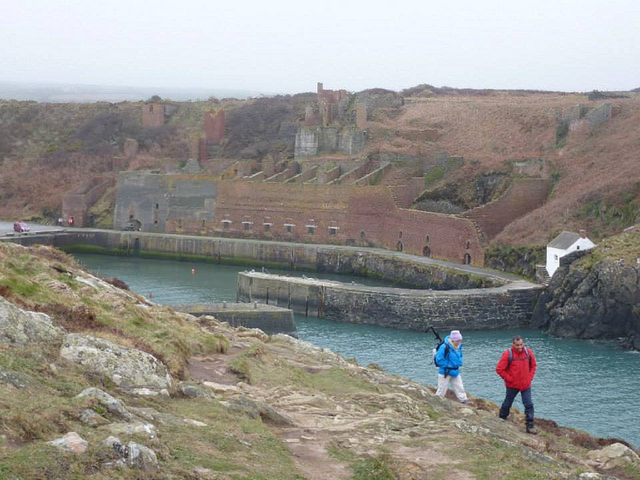 CLOG Walking trips away