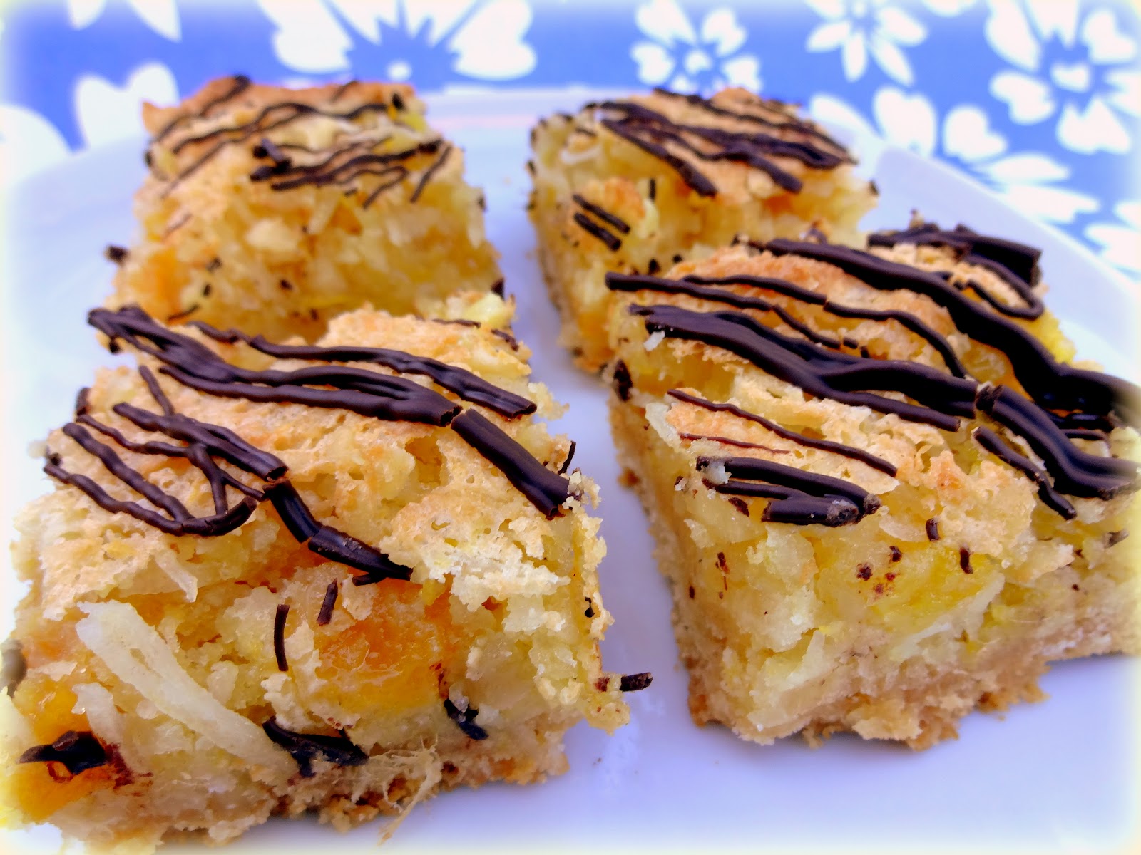 Yummy by Emmy Tropical Bars