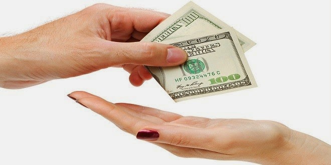 طرق لتحويل الزوج من بخيل الى كريم