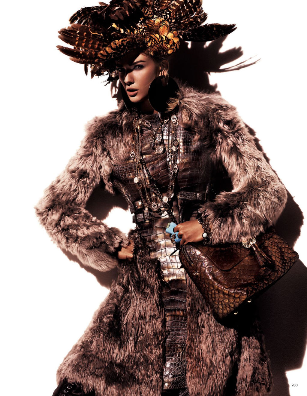 I AM FASHION !!! Vogue Japan December 2012 Editorial