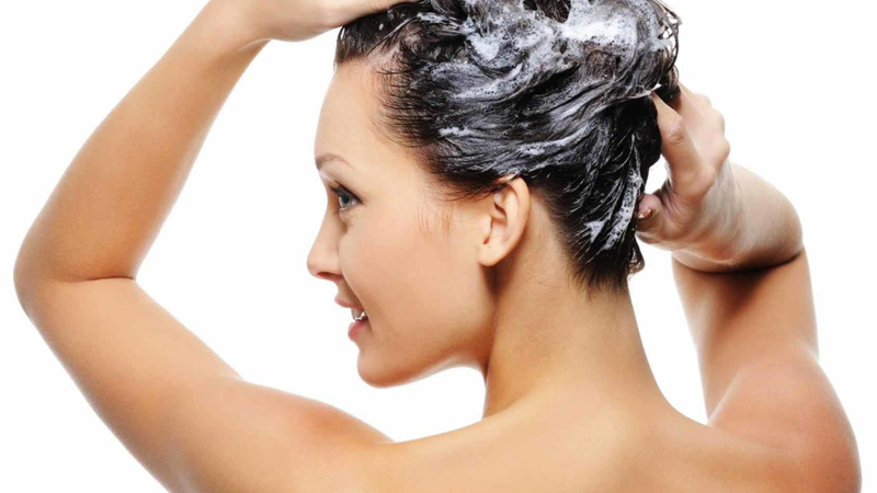 Hair Clarifying Baking Soda As A Beauty Product
