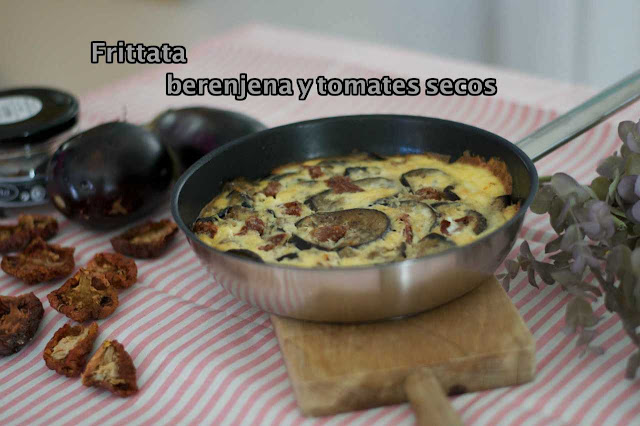 Frittata de berenjena y tomates secos