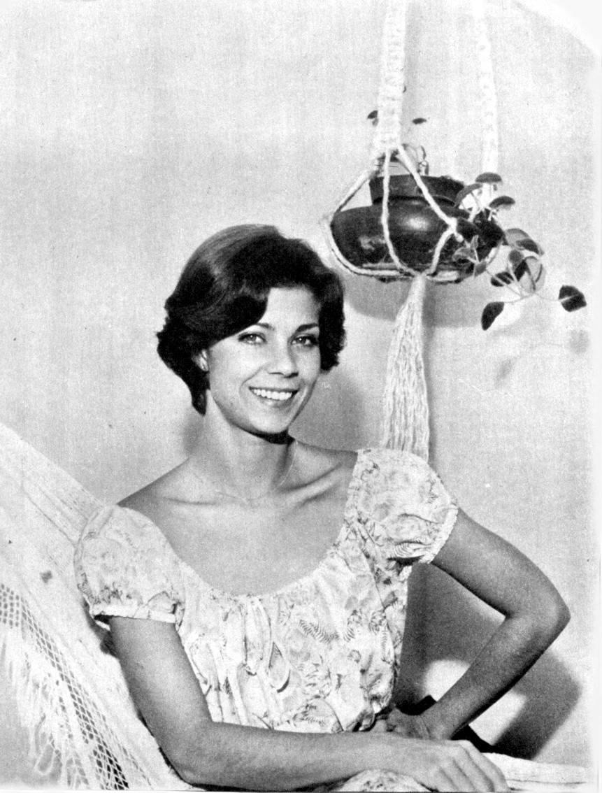 Astros em Revista: HELOÍSA MILLET A SEREIA DO FANTÁSTICO