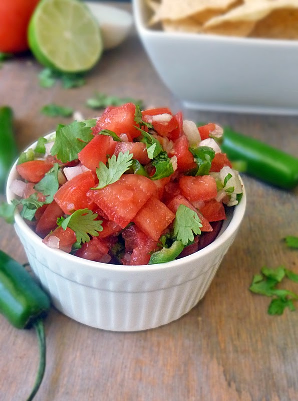 Homemade Tomato Salsa Recipe | by Life Tastes Good is about as simple to make as it comes and uses all fresh ingredients for maximum flavor #Mexican #Appetizer