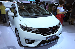 Harga All New Honda Jazz RS Black Top Limited Edition Harga All New Honda Jazz RS Black Top Limited Edition