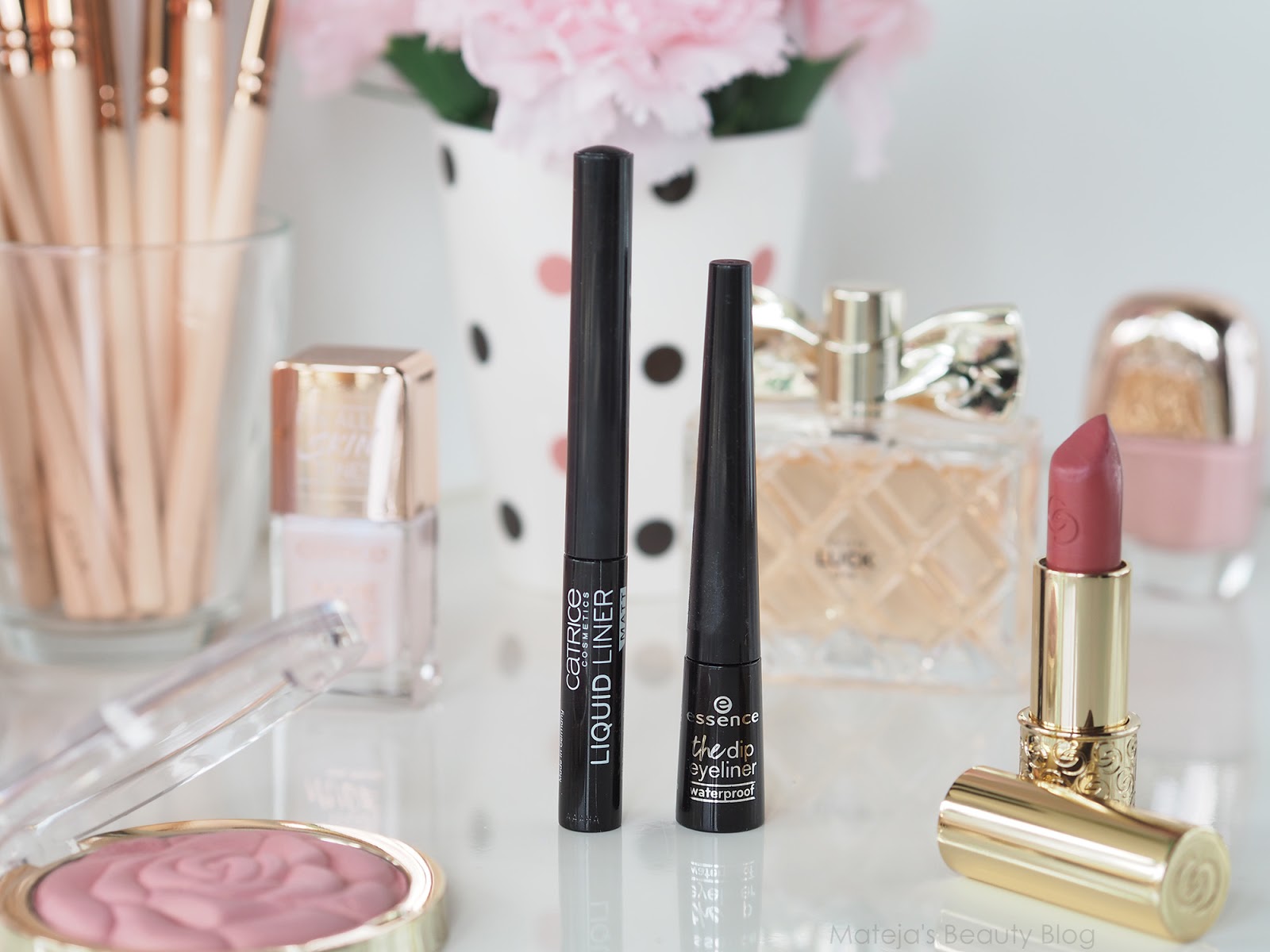 Essence The Dip Eyeliner Waterproof Mateja's Beauty Blog