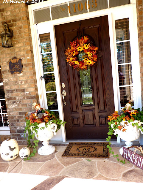  Fall porch decorating Part II {Newbie party started}