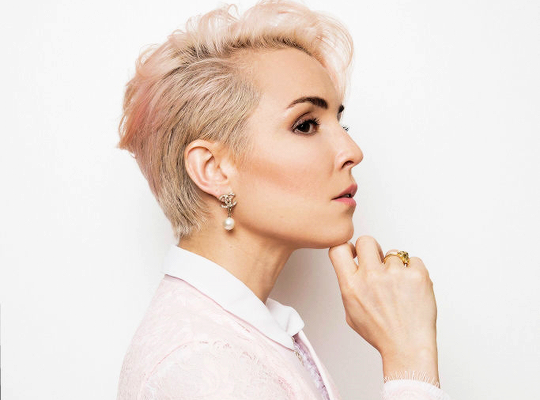 kuuma emo lesbo porno