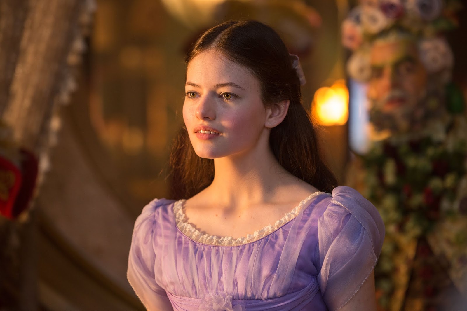 Mackenzie Foy is Clara in “THE NUTCRACKER AND THE FOUR REALMS”
