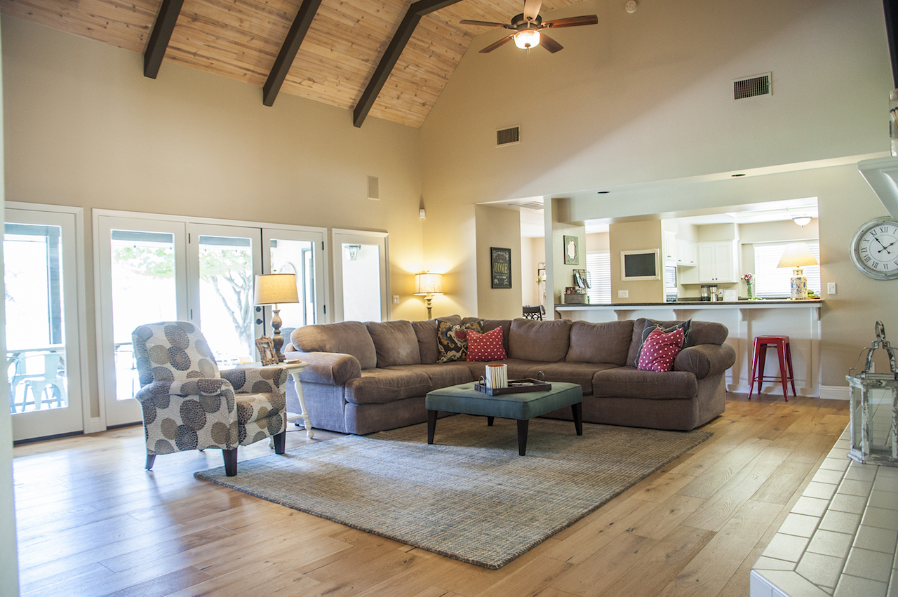 Visalia Homes by JILLIAN BOS JUST LISTED! 12710 Marlin Dr. in NE Visalia