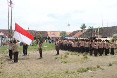 MATERI PRAMUKA ONLINE: Susunan Upacara Api Unggun