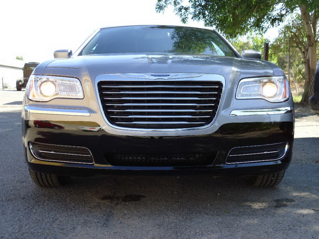 2011 Chrysler 300 En Version Limousine