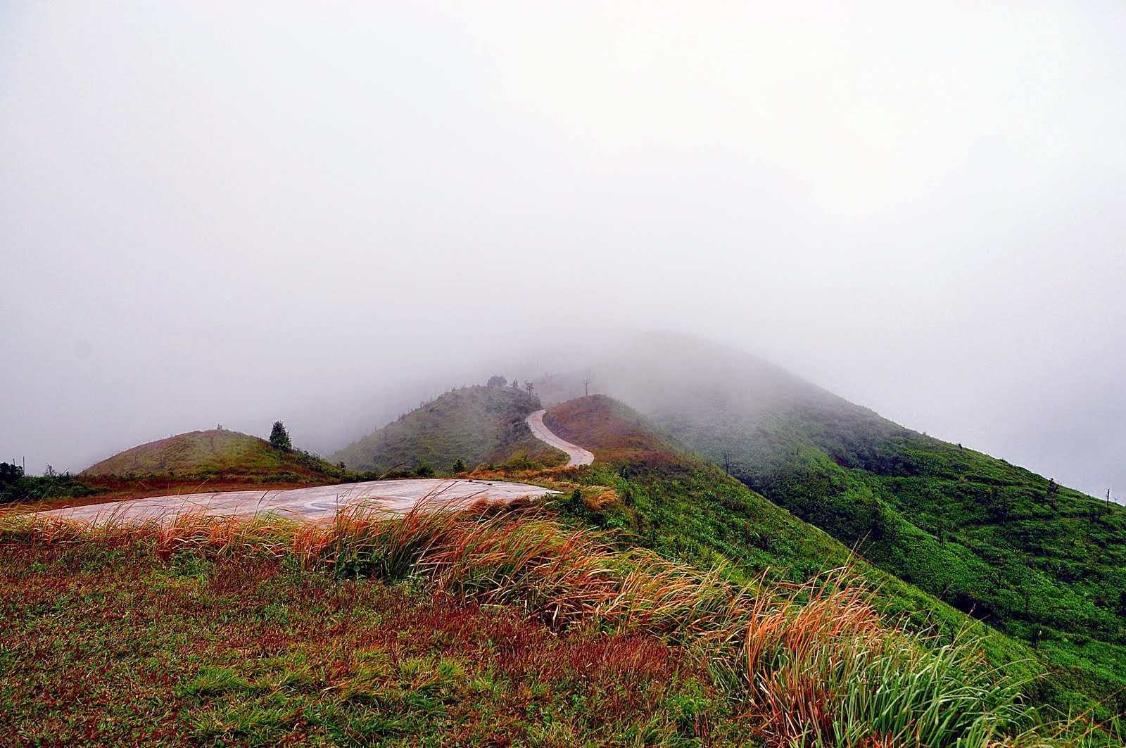 เนินช้างศึก อุทยานแห่งชาติทองผาภูมิ จ.กาญจนบุรี