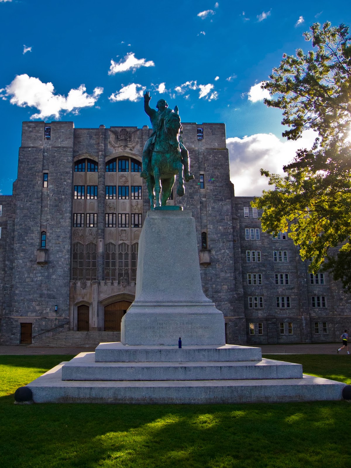 Connecticut Explorer: Visiting West Point Military Academy - Hudson Valley