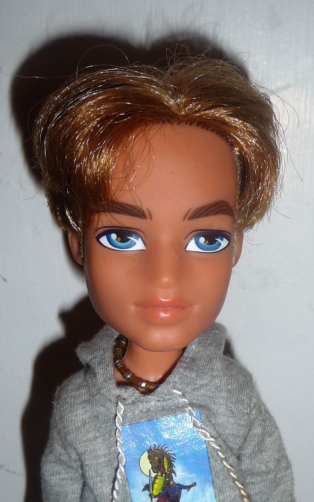dirty blonde bratz doll