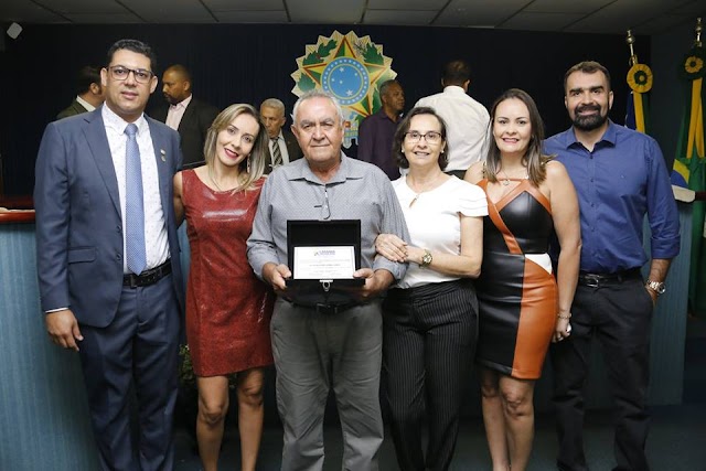 Senador Canedo: Empreendedor no ramo de habitações ganha título de cidadão Canedense